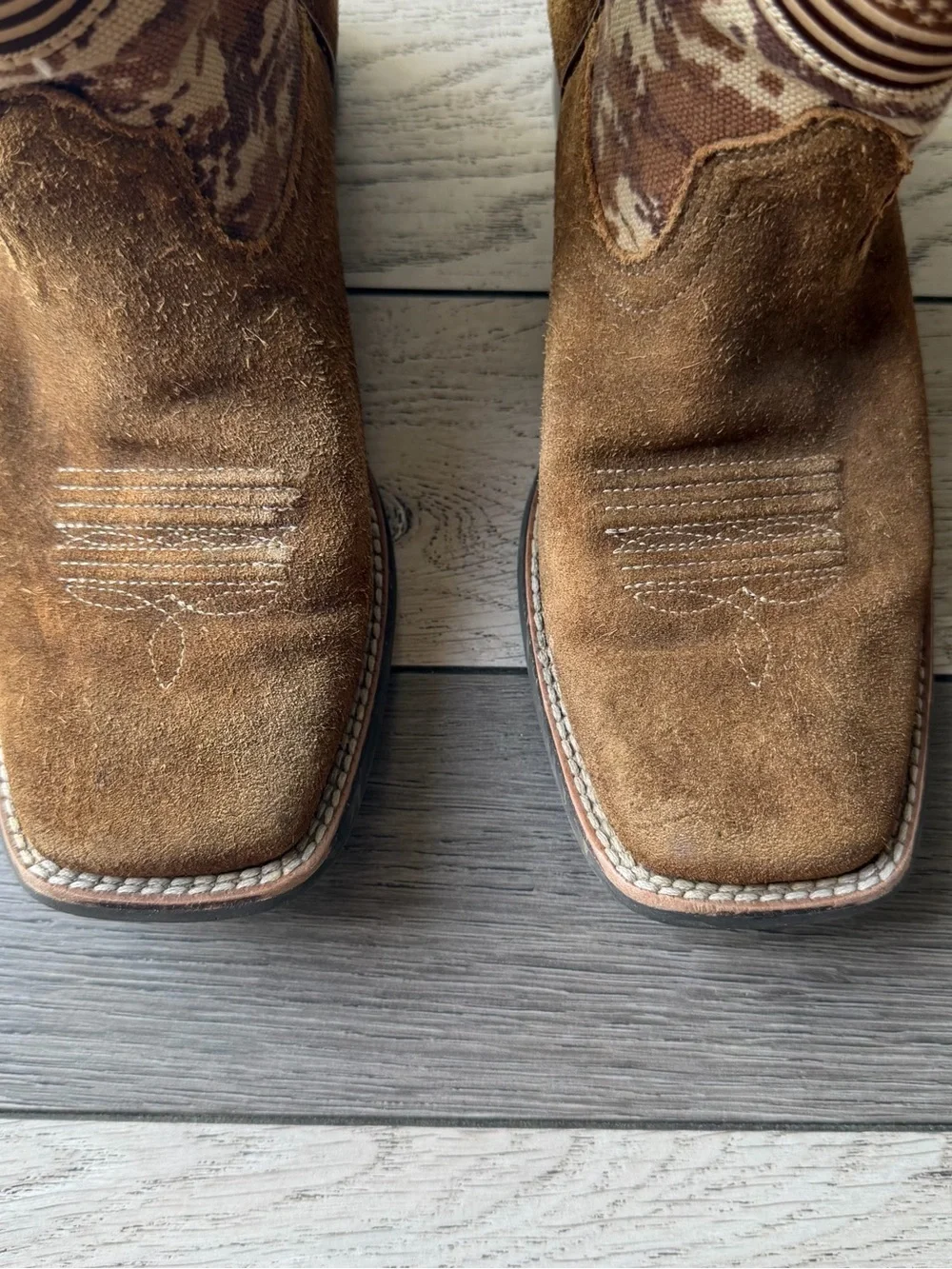 Ariat Kids Brown Suede & Tan Textile Western Boots size 4